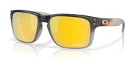 Oakley OO9102-AH